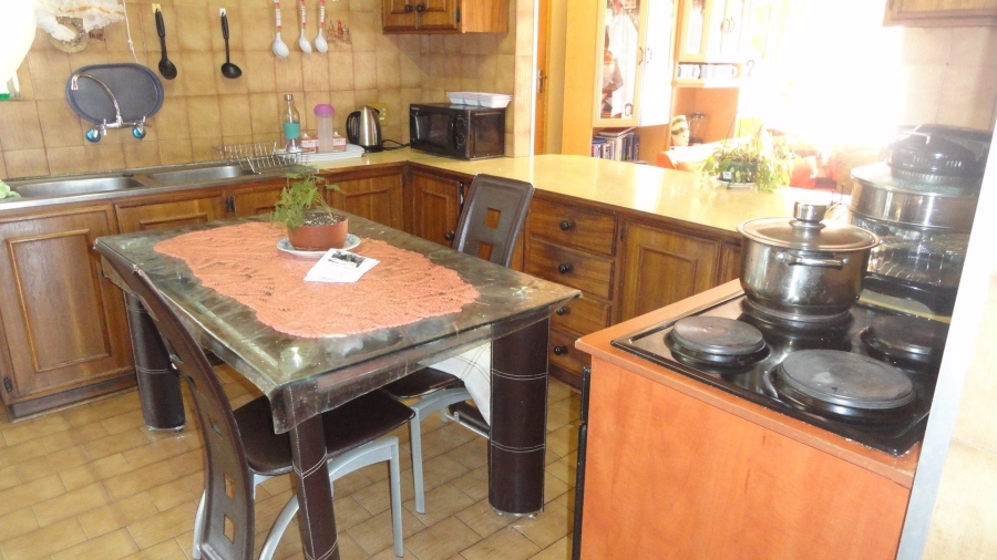 3 Bedroom Property for Sale in Miederpark North West